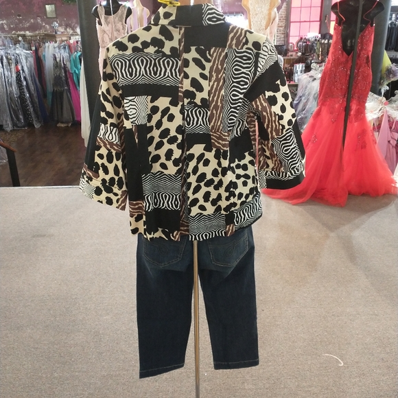 Jacket - Picture 2 of 5